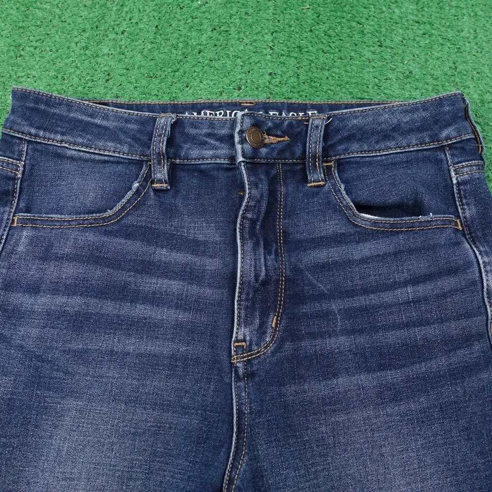 American‎ Eagle Jeans Womens 8 Blue Super Hi-Rise Jegging Distressed